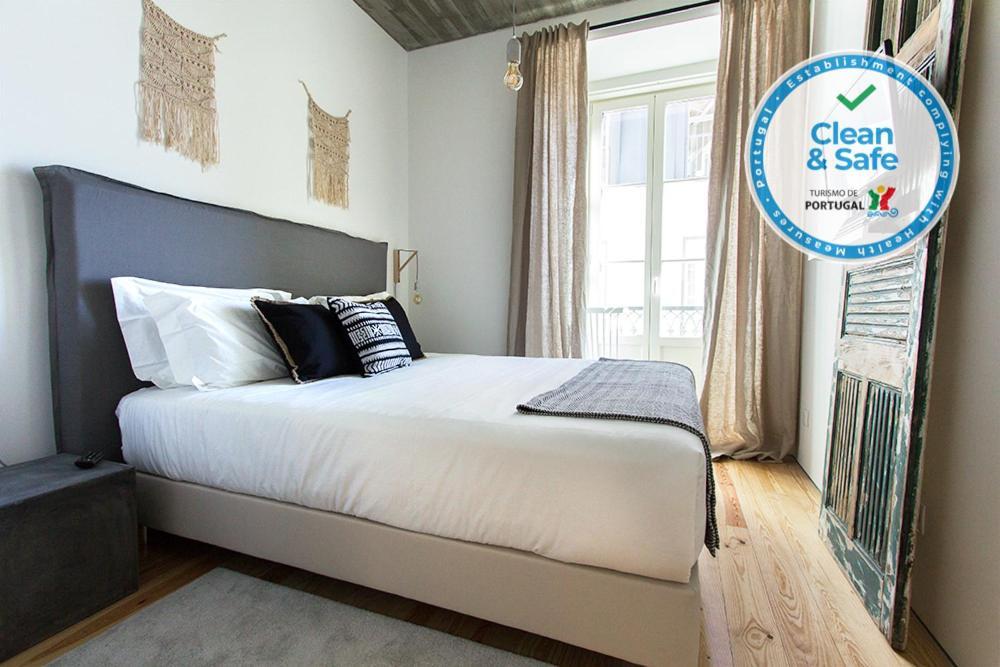 Luxury T.m. Flat With A View Lisbon